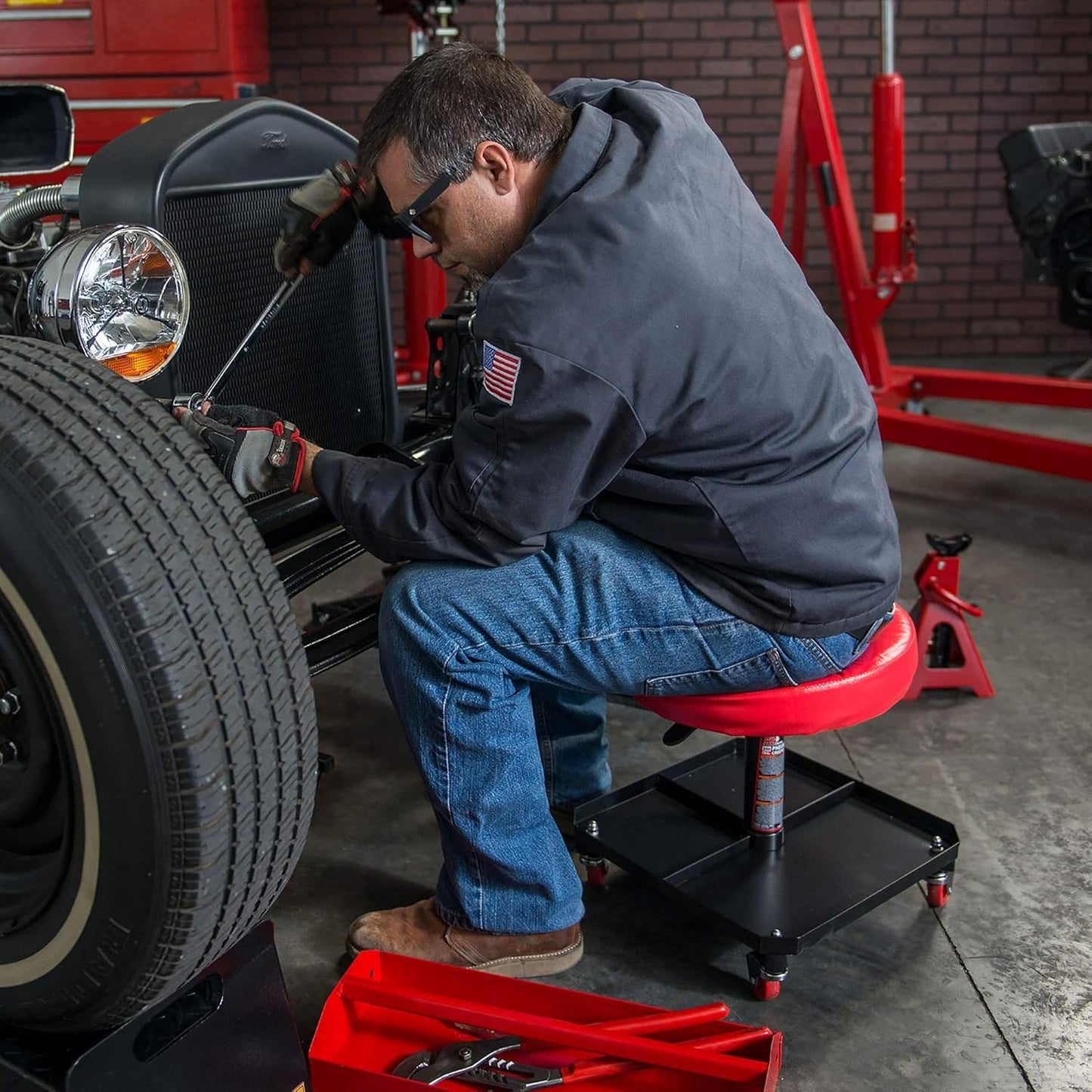 BIG RED TR6350 Torin Rolling Pneumatic Creeper Garage/Shop Seat: Padded Adjustable Mechanic Stool with Tool Tray Storage, Red Large